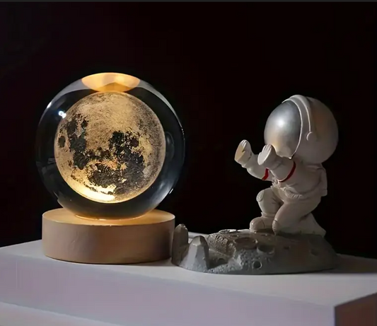 3D Maanbol Nachtlamp – Unieke Woondecoratie en Cadeau Optie met LED-licht op Houten Voet
