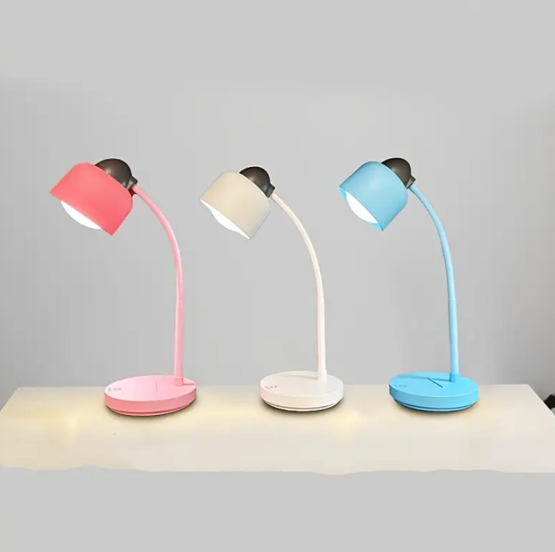 LED Bureaulamp – USB Oplaadbaar, Flexibele Arm en Aanraakgevoelige Bediening | Oogvriendelijke Moderne Tafellamp (Roze / Wit / Blauw)