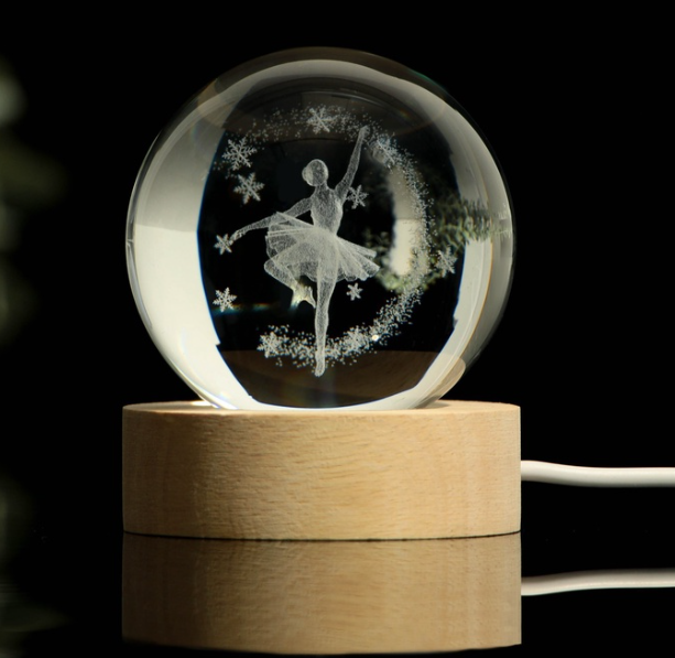 LED 3D Kristallen Ballerina Lamp – Sfeervolle Decoratie