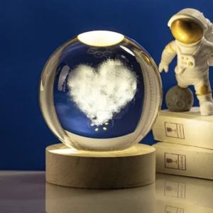 3D Kristallen Hart Bol LED Nachtlamp – Houten Basis & Hologram Effect – Romantische Woondecoratie